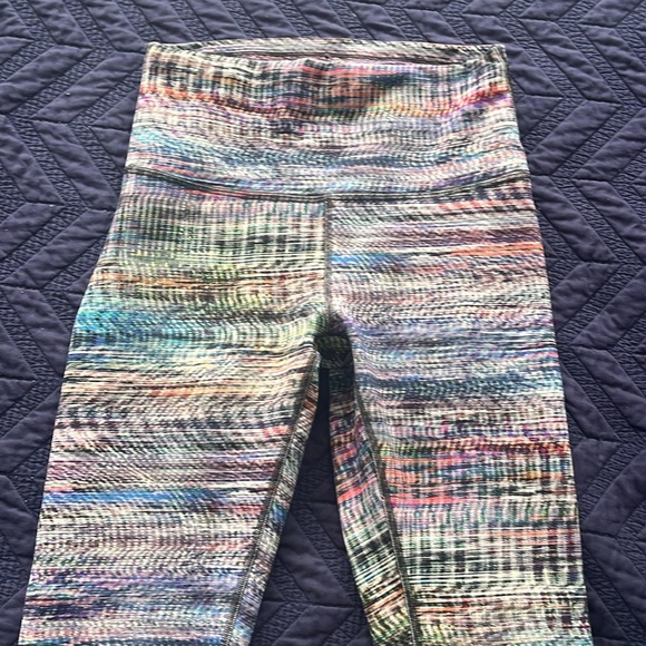 Lululemon Wunder Train High Rise Leggings 25” - Picture 2 of 5